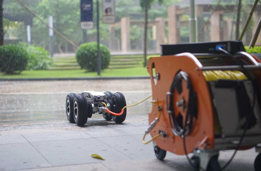 285虹苑管道检测机器人